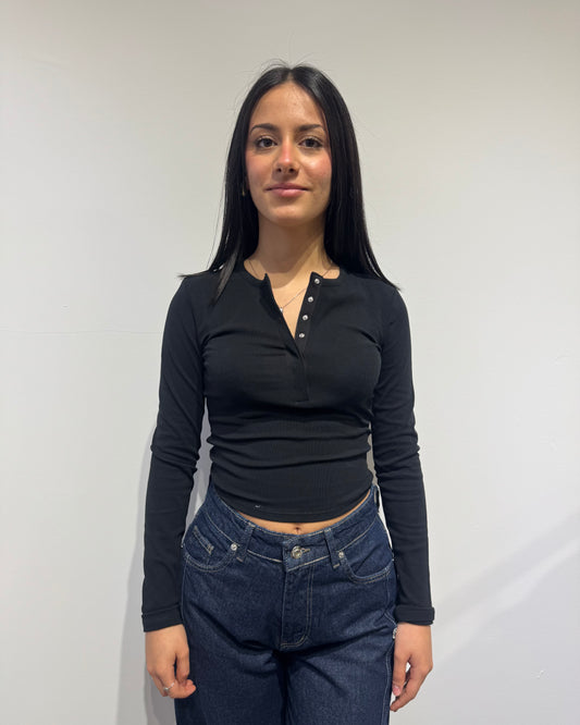 T-shirt Crop Serafino nera