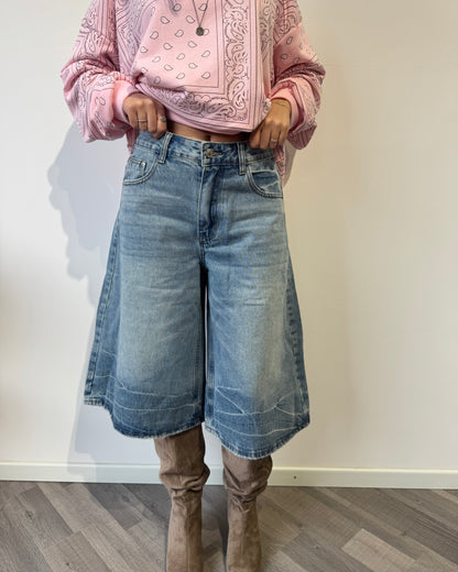 Bermuda in denim