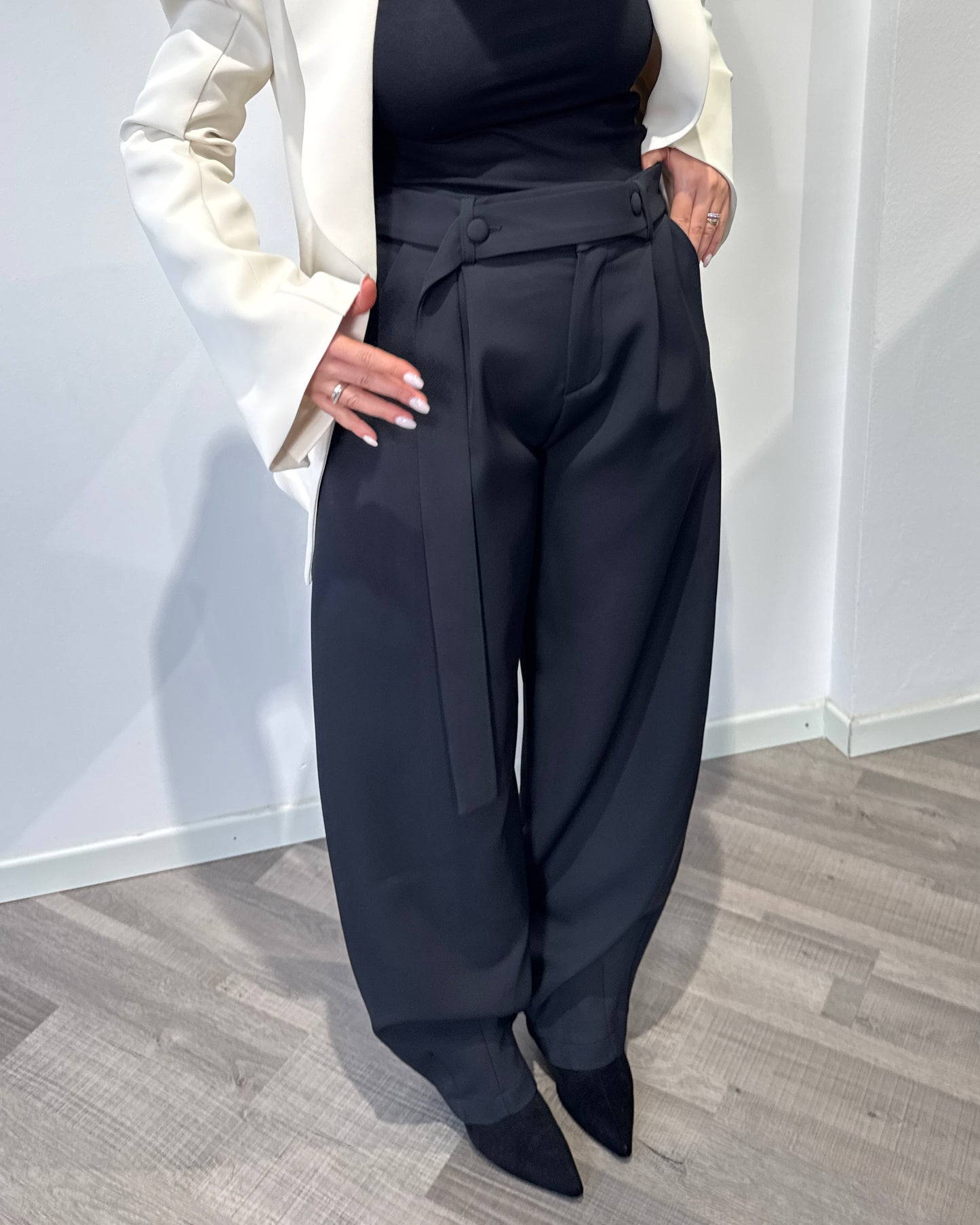 Elegant Baloon black