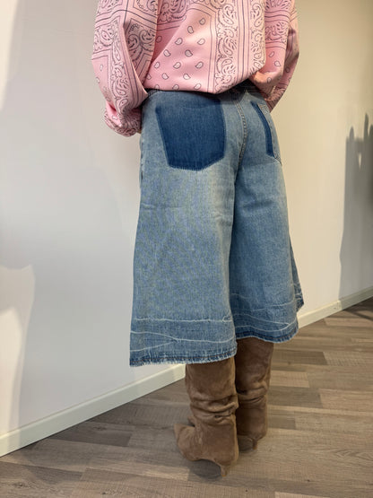 Bermuda in denim