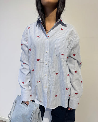 Camicia fiocchetto