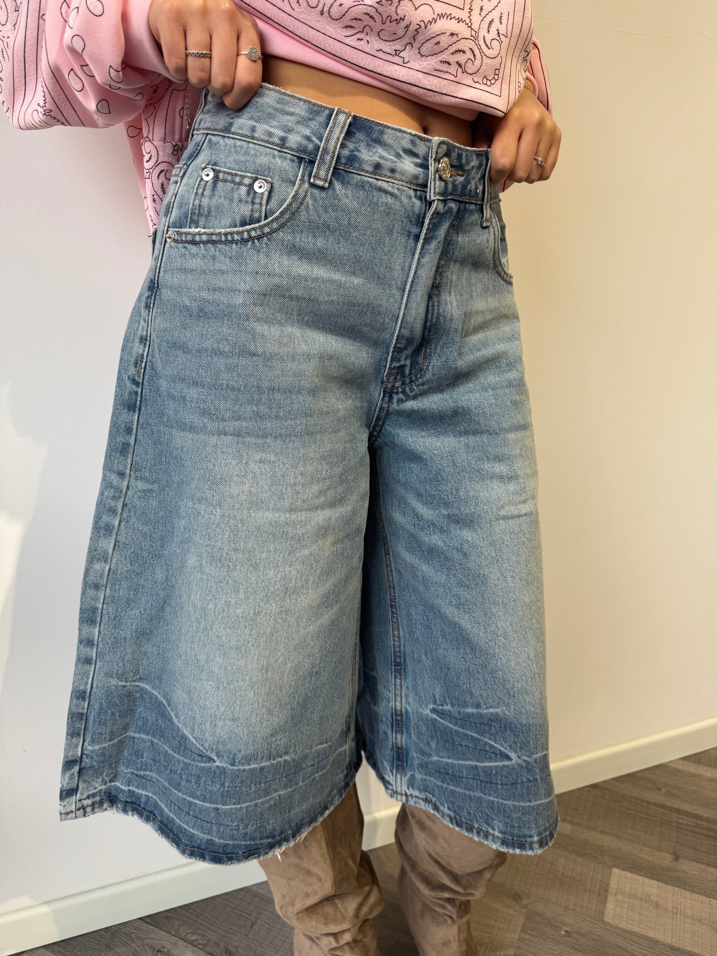 Bermuda in denim