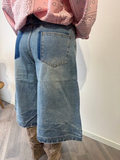 Bermuda in denim