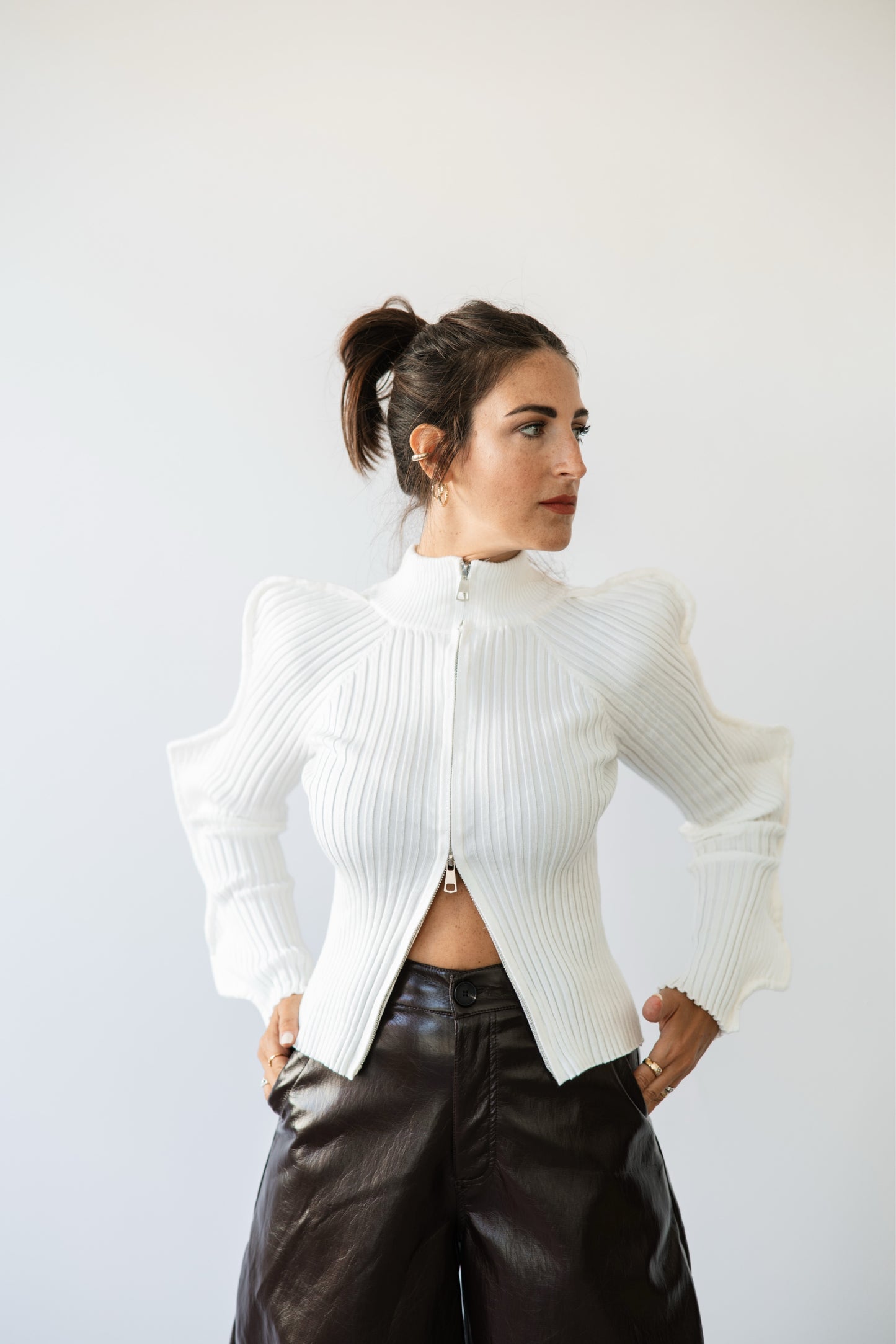 Maglioncino a coste con zip butterfly bianco