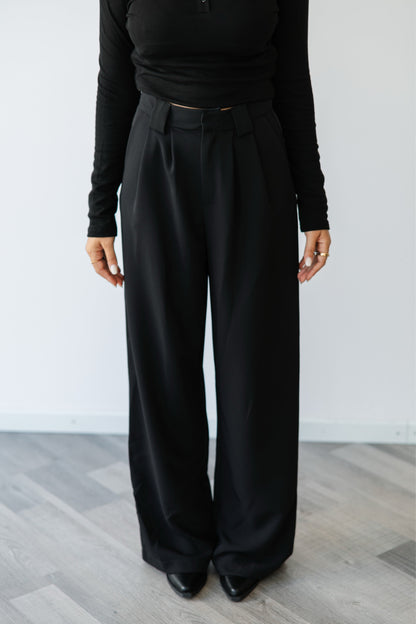 Pantalone Black Classic