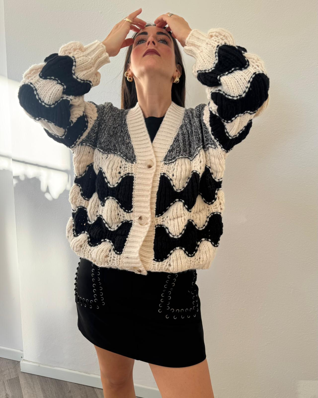 Cardigan Burro e Nero